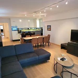  Appartement 304 Met 3 Slaapkamers Frontaal Zeezicht